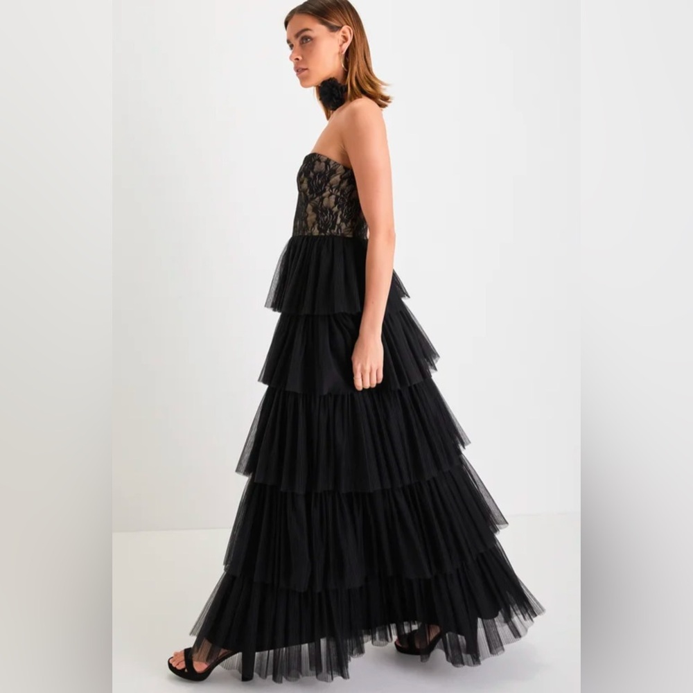 Lulus Sensational Darling Black Lace Tulle Dress Black size small formal